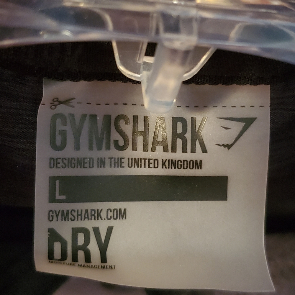 SOLD-----Men's long sleeve gymshark - Picture 4 of 6